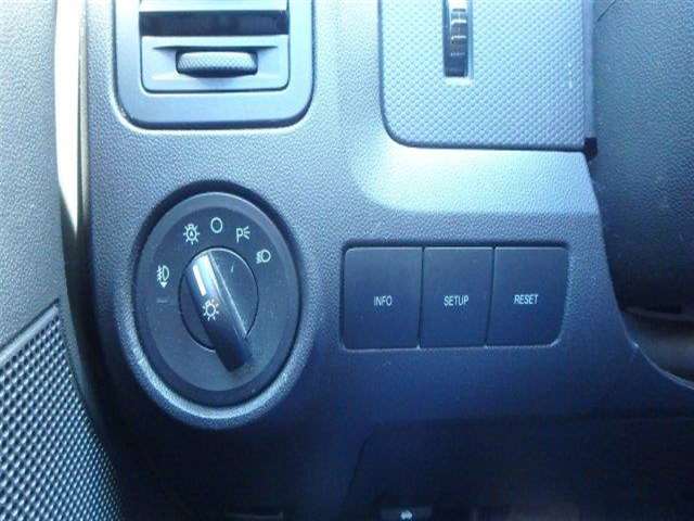 Ford Escape 2009 photo 25